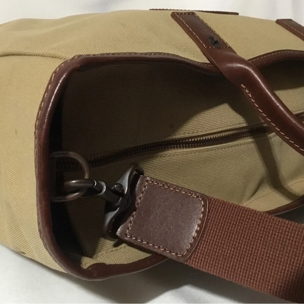 Longchamp sophisticated tote